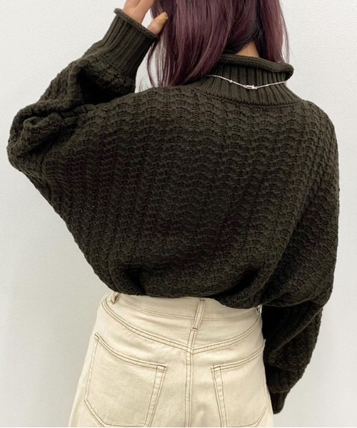 apres jour mignon(アプレジュールミニョン)の「ロールハイネックケーブルニット【ZOZOTOWN限定アイテム】(ニット/セーター・レディース・ダークブラウン/モスグリーン/ホワイト系その他/ダークブルー・X-LARGE/フリー)」の8枚目の写真