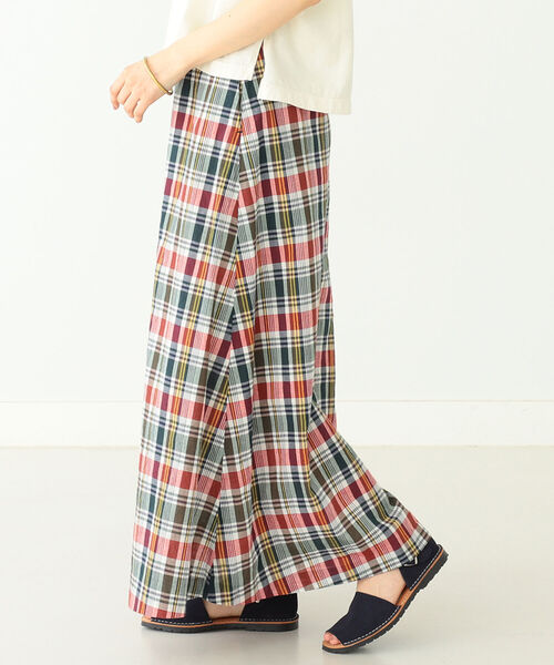 BEAMS BOY（ビームスボーイ）の「BEAMS BOY / マドラスチェック Aライン スカート（スカート・レディース・レッド/ダークグリーン/ブルー・ONE SIZE）」の14枚目の写真