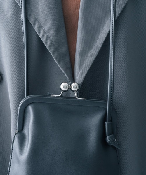 epnok（エプノック）の「がま口ポシェット（ショルダーバッグ・メンズ・ブラック/ダークブラウン/グレイッシュベージュ・FREE）」の6枚目の写真