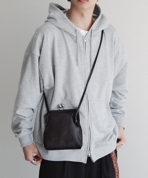 epnok（エプノック）の「がま口ポシェット（ショルダーバッグ・メンズ・ブラック/ダークブラウン/グレイッシュベージュ・FREE）」の13枚目の写真