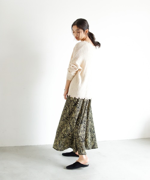 Auntie Rosa Holiday(アンティローザホリデー)の「ゼブラ柄ロングティアードスカート(スカート・レディース・ホワイト/ベージュ/グリーン・FREE)」の10枚目の写真