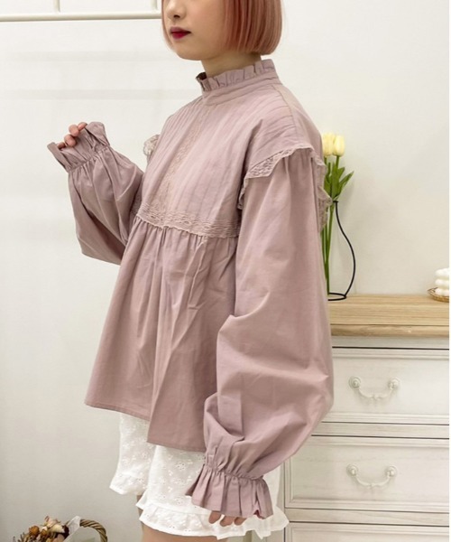 apres jour(アプレジュール)の「フリルネックピンタックブラウス【ZOZOTOWN限定アイテム】(シャツ/ブラウス・レディース・ブラック/ピンク系その他/オフホワイト・フリー/X-LARGE)」の13枚目の写真