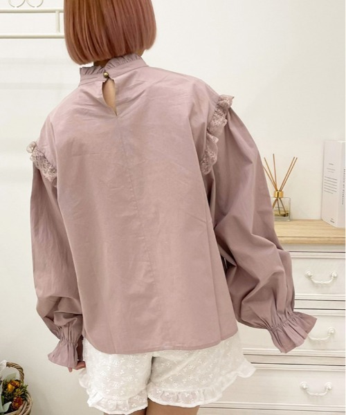 apres jour(アプレジュール)の「フリルネックピンタックブラウス【ZOZOTOWN限定アイテム】(シャツ/ブラウス・レディース・ブラック/ピンク系その他/オフホワイト・フリー/X-LARGE)」の17枚目の写真