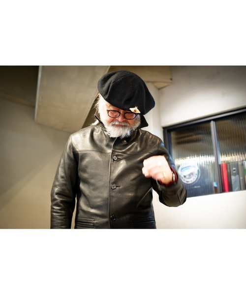 セヴシグ　SEVESKIG コート SEVESKIG（セヴシグ）の「SEVESKIG/セヴシグ/レザーカーコート