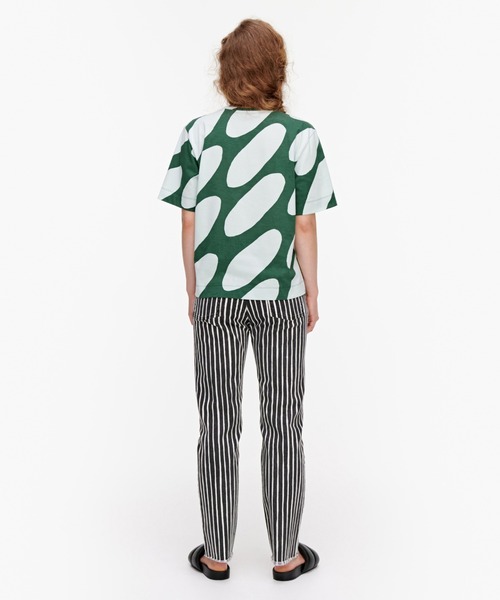 marimekko（マリメッコ）の「Linssi / Pilvet t-shirt（Tシャツ