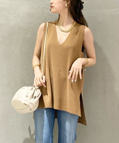 BABYLONE（バビロン）の「BABYLONE / Vネックノースリーブニット【洗濯