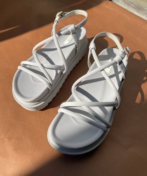 REZOY（リゾイ）の「【21SS新作】【REZOY】コードストラップフットベッドサンダル（サンダル・レディース・ライトブルー/ブラック/アイボリー/モカ/ピンクベージュ・LL/S/M/L）」の5枚目の写真