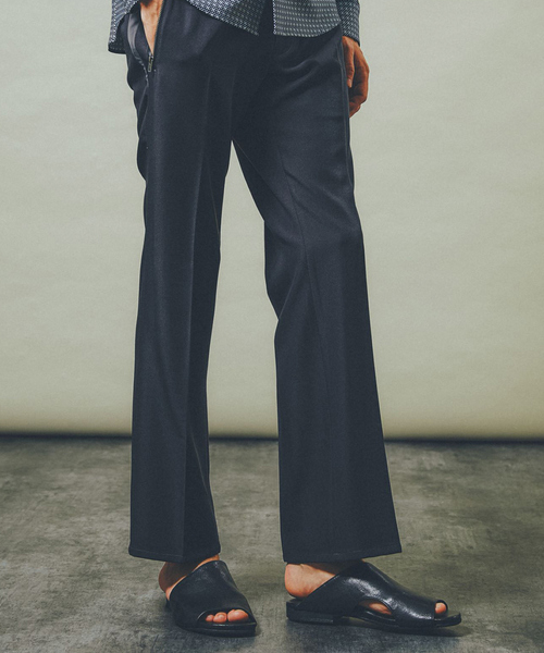 alfredoBANNISTER（アルフレッドバニスター）の「【追加生産】アシメントリー レザー ミュールサンダル（サンダル・メンズ・ブラック・40/41/42/43/44）」の11枚目の写真