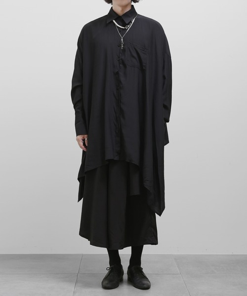 minsobi(ミンソビ)の「ビッグシルエット ドレープシャツ ユニセックス アシンメトリーシャツ(シャツ/ブラウス・メンズ・ブラック・FREE)」の15枚目の写真