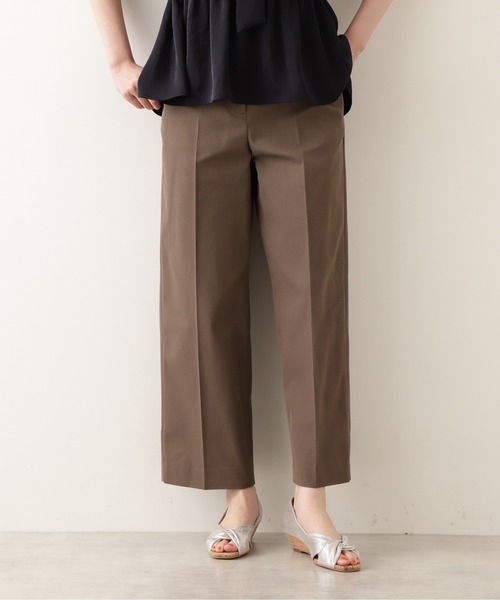 NATURAL BEAUTY BASIC（ナチュラルビューティーベーシック）の「ボタンポイントストレートパンツ（その他パンツ・レディース・ダークブルー/ブラウン/オフホワイト・X-SMALL/MEDIUM/SMALL）」の3枚目の写真
