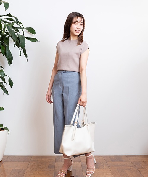 NATURAL BEAUTY BASIC（ナチュラルビューティーベーシック）の「ボタンポイントストレートパンツ（その他パンツ・レディース・ダークブルー/ブラウン/オフホワイト・X-SMALL/MEDIUM/SMALL）」の22枚目の写真