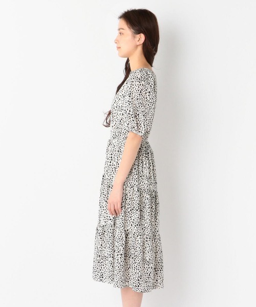 MEW'S REFINED CLOTHES（ミューズリファインドクローズ）の「前後2wayティアードワンピース（ワンピース・レディース・ブラック/ホワイト/ライトグリーン・MEDIUM）」の8枚目の写真