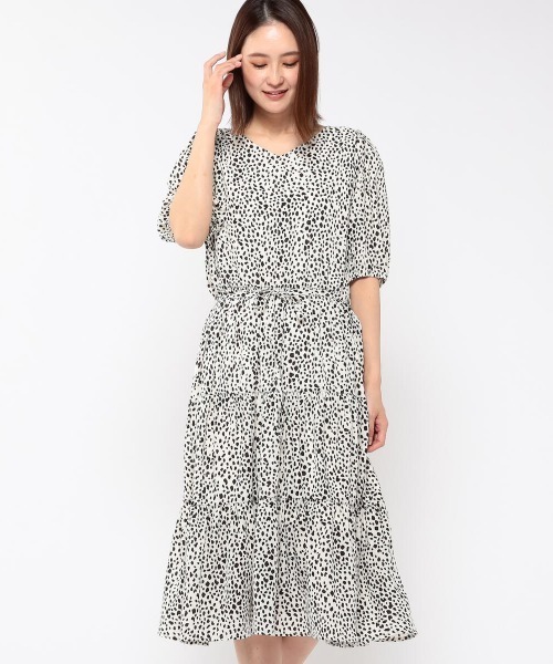 MEW'S REFINED CLOTHES（ミューズリファインドクローズ）の「前後2wayティアードワンピース（ワンピース・レディース・ブラック/ホワイト/ライトグリーン・MEDIUM）」の17枚目の写真