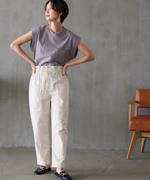 OMNES Another Edition(オムネス アナザーエディション)の「高密度ツイルギャザーパンツ(その他パンツ・レディース・ブラック/アイボリー/ライトカーキ・FREE)」の4枚目の写真