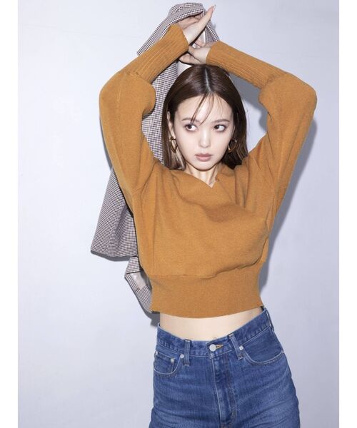 CALNAMUR(カルナムール)の「センタープレススリットデニムパンツ(デニムパンツ・レディース・インディゴブルー/ホワイト・MEDIUM/SMALL)」の10枚目の写真