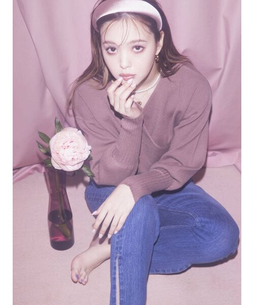 CALNAMUR(カルナムール)の「センタープレススリットデニムパンツ(デニムパンツ・レディース・インディゴブルー/ホワイト・MEDIUM/SMALL)」の12枚目の写真