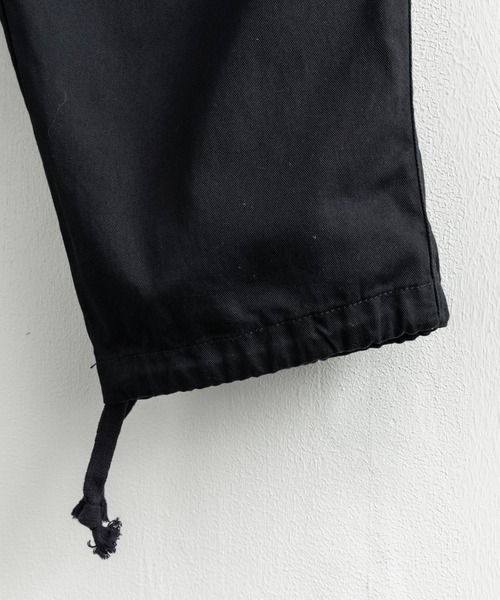 Rocky Monroe（ロッキーモンロー）の「ミリタリー 綾織 ワイド バルーン カーゴパンツ（カーゴパンツ・メンズ・ブラック/ベージュ/ネイビー/オフホワイト/オリーブ・S/M/L）」の13枚目の写真