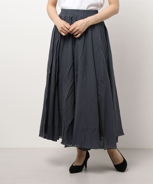 Samansa Mos2（サマンサ モスモス）の「ボイル柄アソートサーキュラースカート（スカート・レディース・オフホワイト/チャコール/レッド/ブルー/ブラウン/イエロー/ブラック/パープル・ﾌﾘ-）」の4枚目の写真