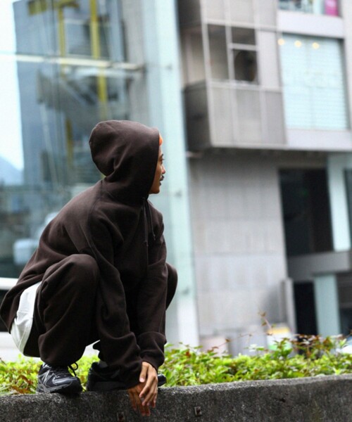 FREAK'S STORE（フリークスストア）の「WEB限定 12oz ヘビーウェイト バルーン スウェットパンツ/セットアップ対応（スウェットパンツ・メンズ・杢グレー/ブラック/ネイビー/ブラウン/ナチュラル・MEDIUM/LARGE/SMALL）」の17枚目の写真