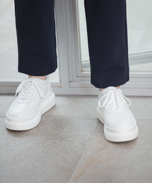 niko and...(ニコアンド)の「オリジナル厚底スニーカー(スニーカー・レディース・ブラック/オフホワイト・SMALL/MEDIUM/LARGE)」の7枚目の写真