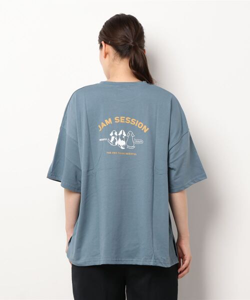 nemne store(ネンネストア)の「きらきら光るプリントTシャツ(Tシャツ/カットソー・レディース・グレー/ベージュ系その他2/グリーン/ホワイト系その他/ブルーグレー/カーキ/オフホワイト/ベージュ系その他3/ベージュ系その他/カーキブラウン・フリー)」の13枚目の写真