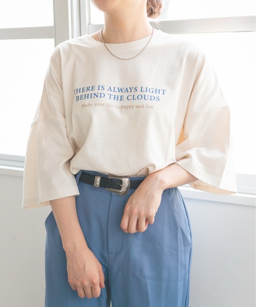 nemne store(ネンネストア)の「きらきら光るプリントTシャツ(Tシャツ/カットソー・レディース・グレー/ベージュ系その他2/グリーン/ホワイト系その他/ブルーグレー/カーキ/オフホワイト/ベージュ系その他3/ベージュ系その他/カーキブラウン・フリー)」の8枚目の写真