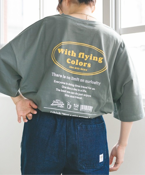 nemne store(ネンネストア)の「きらきら光るプリントTシャツ(Tシャツ/カットソー・レディース・グレー/ベージュ系その他2/グリーン/ホワイト系その他/ブルーグレー/カーキ/オフホワイト/ベージュ系その他3/ベージュ系その他/カーキブラウン・フリー)」の5枚目の写真