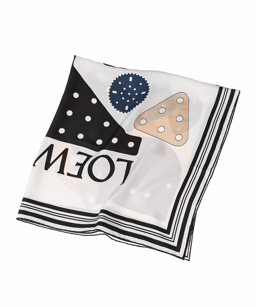 LOEWE（ロエベ）の「90X90 MECCANO SCARF（マフラー）」 - WEAR