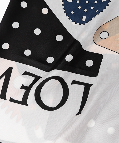 LOEWE（ロエベ）の「90X90 MECCANO SCARF（マフラー）」 - WEAR