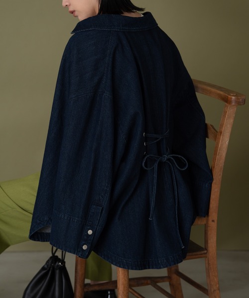 Aunt Marie's（アントマリーズ）の「バックレースアップオーバーデニムジャケット（デニムジャケット・レディース・ネイビー/ブラック・FREE）」の3枚目の写真