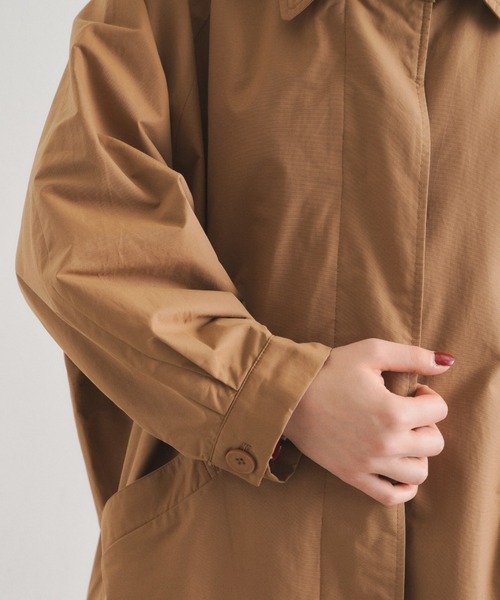 manana suerte(マニャーナスエルテ)の「ビッグシルエットステンカラーコート(ステンカラーコート・レディース・ブラック/ベージュ・FREE)」の7枚目の写真