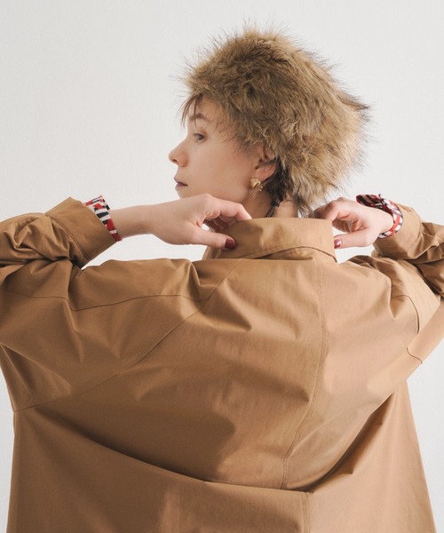 manana suerte(マニャーナスエルテ)の「ビッグシルエットステンカラーコート(ステンカラーコート・レディース・ブラック/ベージュ・FREE)」の11枚目の写真