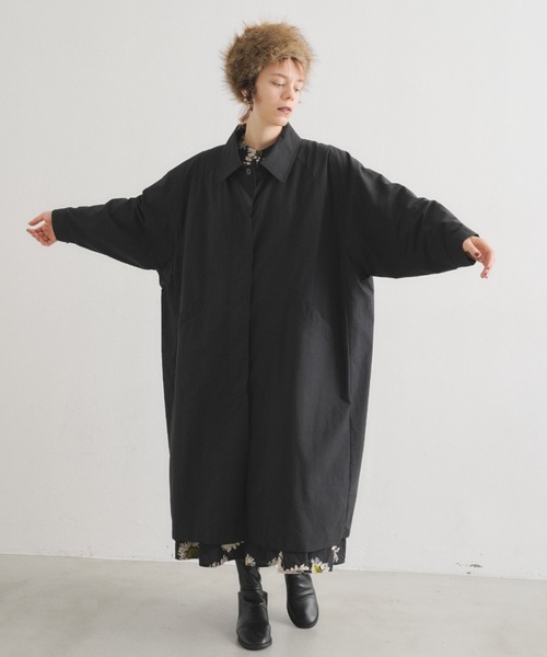 manana suerte(マニャーナスエルテ)の「ビッグシルエットステンカラーコート(ステンカラーコート・レディース・ブラック/ベージュ・FREE)」の5枚目の写真