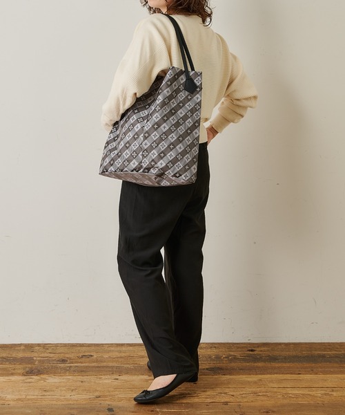 Daily russet(デイリー ラシット)の「【ナイロンジャガード】チェックダイヤ型底トートバッグ(L)(トートバッグ・レディース・ボルドー/ブラック/グレー/ブラウン/ネイビー・FREE)」の20枚目の写真