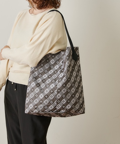 Daily russet(デイリー ラシット)の「【ナイロンジャガード】チェックダイヤ型底トートバッグ(L)(トートバッグ・レディース・ボルドー/ブラック/グレー/ブラウン/ネイビー・FREE)」の17枚目の写真