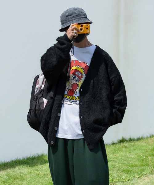 Perushu（ペルーシュ）の「【1周年記念アイテム】ビッグシルエットモヘアライクカーディガン（カーディガン/ボレロ・メンズ・ブラック/グレー/マスタード/ダークブルー/レッド系その他・MEDIUM/LARGE）」の17枚目の写真