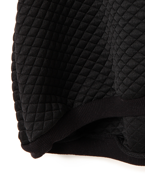 CAROLINA GLASER（カロリナ グレイサー）の「CAROLINA GLASER / キルティングレース トップス（その他トップス・レディース・ブラック/クリーム・ONE SIZE）」の9枚目の写真