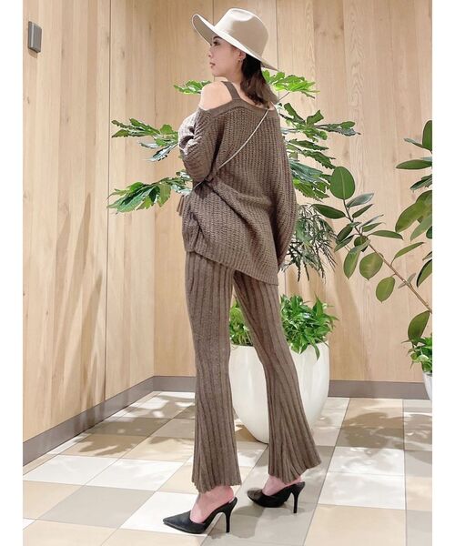 GYDA（ジェイダ）の「【セットアップ着用可】メランジヤーンフレアーニット パンツ（その他パンツ・レディース・チャコールグレー/グレー/ブラウン・FREE）」の12枚目の写真