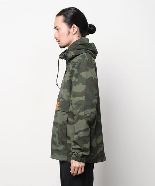 CHROME（クローム）の「ANORAK / アノラック（ナイロンジャケット・メンズ・グレー/グリーン系カモフラージュ・S/XL）」の3枚目の写真