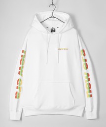 NEW ERA（ニューエラ）の「【NEW　ERA/ニューエラ】3-Toneロゴ 袖プリント 長袖プルオーバーフーディ/ホワイト（パーカー・メンズ）」