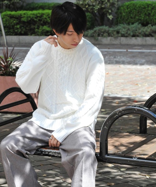 ZIP FIVE（ジップファイブ）の「【ZIP FIVE】ケーブルクルーニット（ニット/セーター・メンズ・ライトグレー/ブラック/ブラウン/アイボリー/杢グレー・MEDIUM/LARGE/X-LARGE）」の2枚目の写真