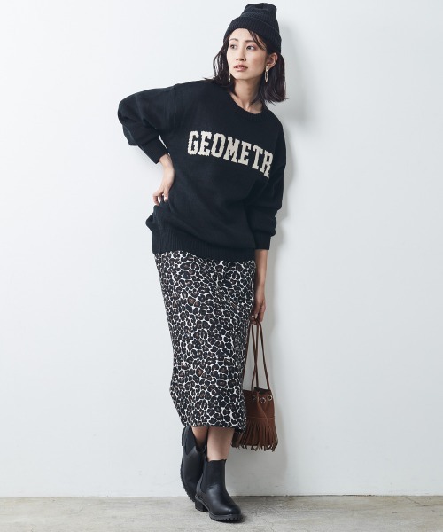 CHIC STYLE(シックスタイル)の「<大きいサイズ>ロゴジャガードニットプルオーバー シックスタイル(ニット/セーター・レディース・モカ/ブラック・4L/LL/5L/6L/3L/L)」の20枚目の写真
