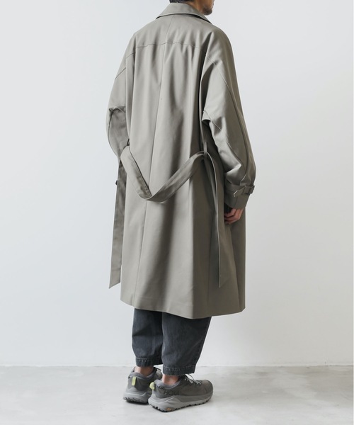 ATTACHMENT（アタッチメント）の「C/N ダブルクロスストレッチ ドルマンバルカラーコート / C/N DOUBLE CLOTH STRETCH  DOLMAN SLEEVE BAL COLLAR COAT（ステンカラーコート・メンズ・ブラック/カーキ系・1/2/3）」の15枚目の写真