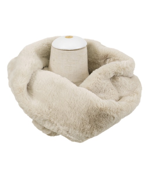 PUNYUS（プニュズ）の「フェイクファースヌード（マフラー・レディース・ベージュ/ブラック/グレー・FREE）」の5枚目の写真