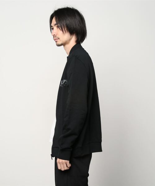 エンポリオアルマーニ　ＧＡイーグル柄ジャケット EMPORIO ARMANI (エンポリオアルマーニ) イーグルパッチ フード
