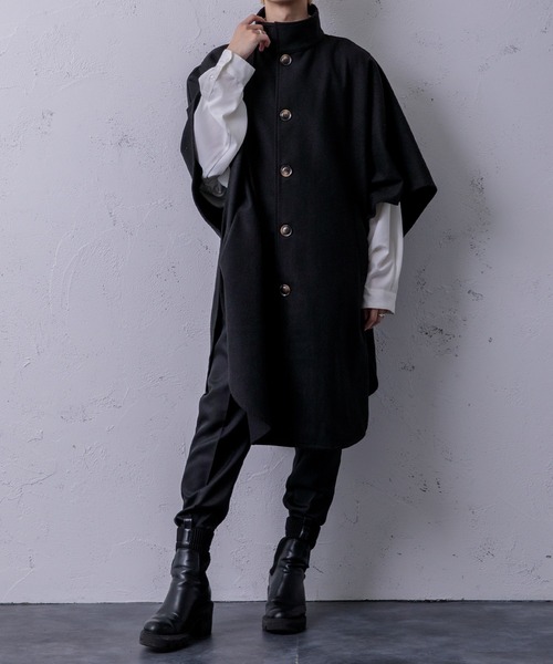 Adoon plain（アドーンプレーン）の「【Adoon plain】ポンチョコート（ポンチョ・メンズ・ベージュ系その他/グレー系その他/ブラック・FREE）」の17枚目の写真