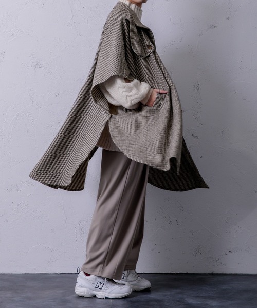 Adoon plain（アドーンプレーン）の「【Adoon plain】ポンチョコート（ポンチョ・メンズ・ベージュ系その他/グレー系その他/ブラック・FREE）」の20枚目の写真