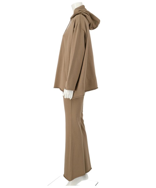 ANAP（アナップ）の「オーバーフーディートップス×フレアパンツ セットアップ（パーカー・レディース・スミクロ/グレイッシュベージュ/ライトグレー/ベージュ・FREE）」の21枚目の写真