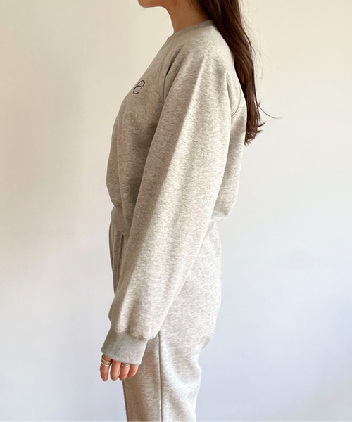 EPIMI E'PIMMY（エピミエピミー）の「〈Set upにも〉オリジナルeロゴスウェット（スウェット・レディース・ブラック/オートミール/杢グレー/クリーム・MEDIUM）」の17枚目の写真