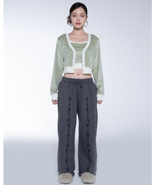 SETUPEXE（セットアップイーエックスイー）の「【SETUP‐EXE/セットアップエグゼ】Velvet crop Cardigan Set/ベルベット ベロアカーディガン　クロップドカーディガン カーディガンセット（カーディガン/ボレロ・レディース・ミント/ベビーピンク・ONE SIZE）」の10枚目の写真